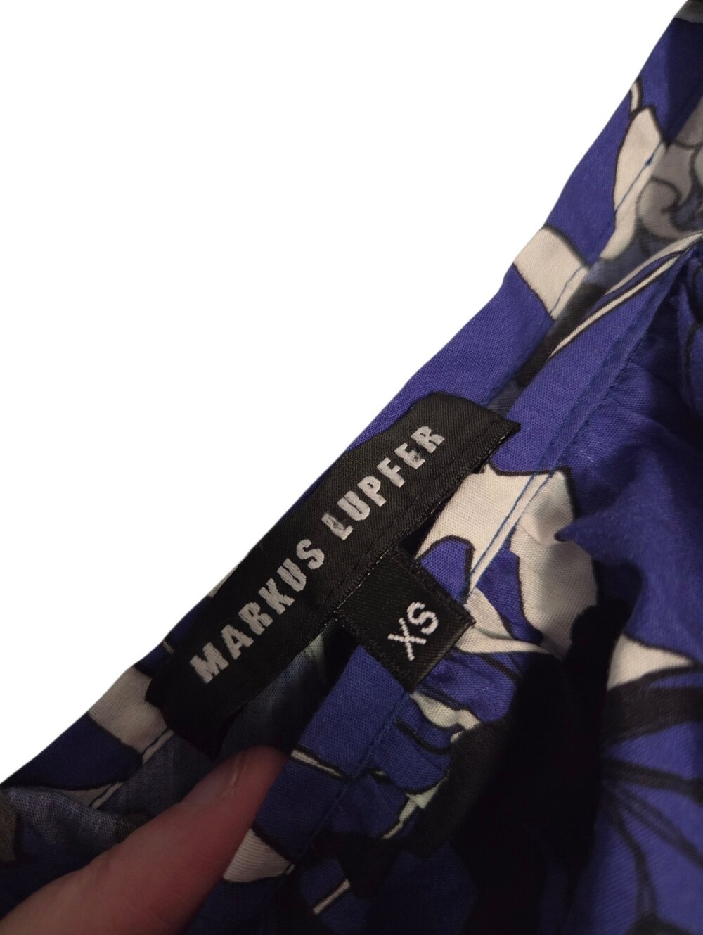 Markus Lupfer Blue Floral Ruffle Cold Shoulder Top Size XS - Picture 3 of 6